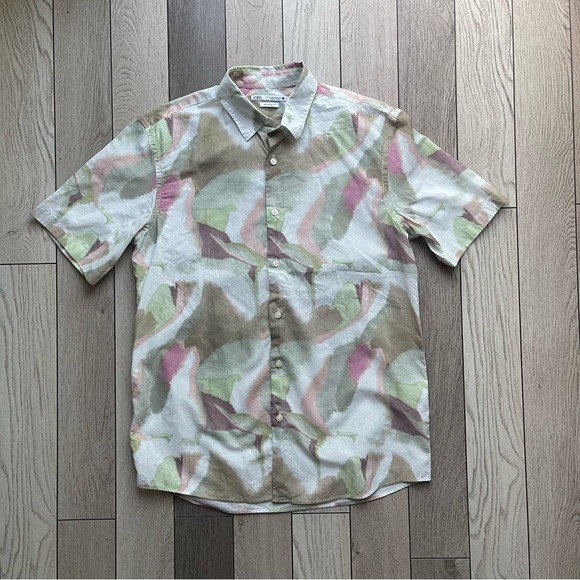 Zara Men's Abstract Pastel Button Down Shirt - Picture 1 of 5
